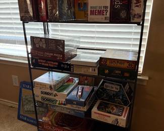 Board games & puzzles