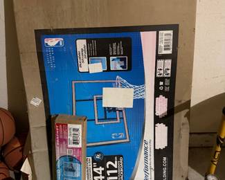Spaulding Basketball goal new in box