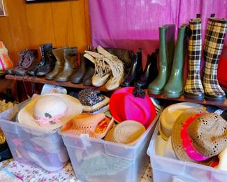 Hats & Boots (2nd Bedroom)