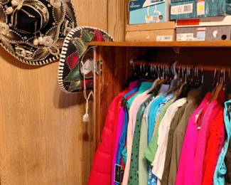 NWT Clothing & Shoes (1st Bedroom)
