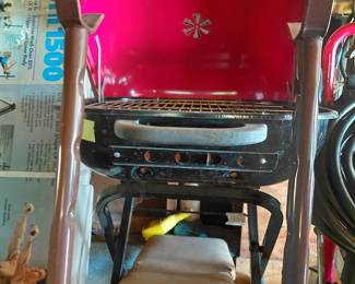 Grill (Garage)