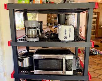 Coffee makers, microwaves, slow cookers, air fryer, ninja blender