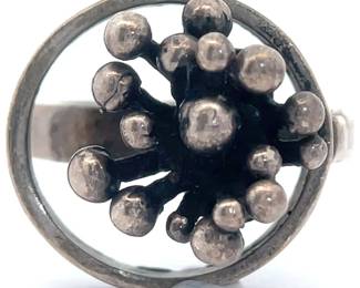 Vintage Estate Imaginative Artistic Ring