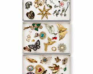 37 VintageCostumeJewelryBroochPinPendantLotEstate