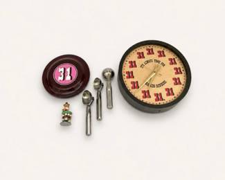 32 VintageBaskinRobbins31FlavorsClockPromoLotRare