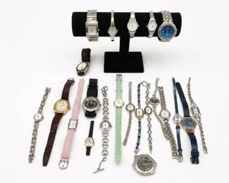 70 VintageWristwatchLotLadiesMensFashionWatchesMix