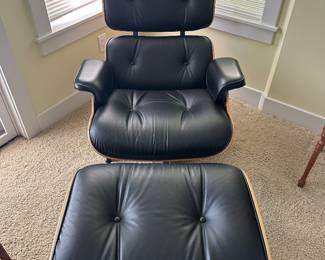 Like-new Herman Miller Eames lounge chair and ottoman with Certificate of Authenticity