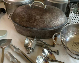 Lot 55: Assorted metal cookware and kitchen utensils