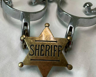 Lot 112: Costume Spurs And Sheriff Badge