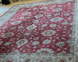 Lot 38: Persian Karastan large Wool Area Rug