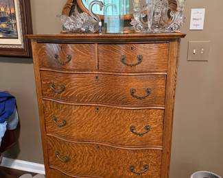 Antique Chest of Drawers