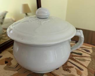 John Maddock & Sons white ironstone chamber pot