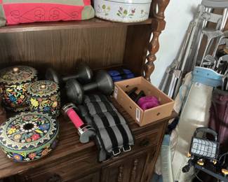 Ankle weights, Christmas tins
