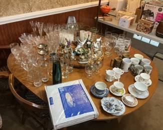 Glassware and dinning table