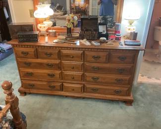 Dresser