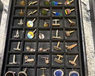 Cuff links 