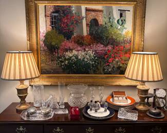 Large Scale Oil Painting by Kent Wallis with golf-leaf frame, matching set of matching lamps, Waterford and Steuben pieces, Sterling and silver-plate
