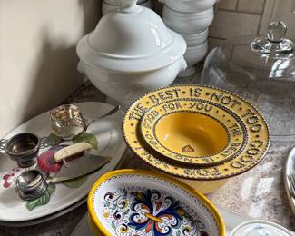 Apilco Soup Tureen with bowls, Italian pottery and accessories