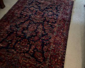 Hand-made rug with hand-tied fringe - 100% wool