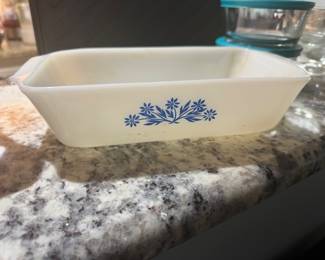 Anchor Hocking vintage pyrex