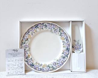 Andrea by Sadek Cake Plate And Server 'Donna' Pattern