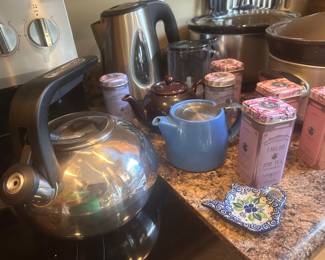 Tea kettles