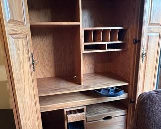 Computer armoire