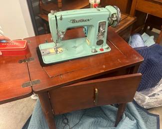 Brother Vintage Sewing Machine Mint