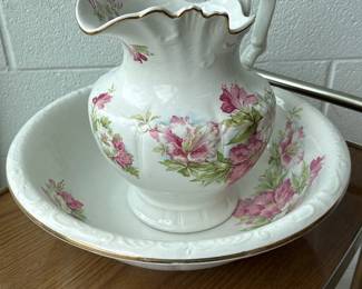 Anchor Pottery Floral Pitcher & Bowl Set