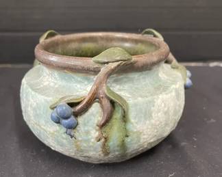 Ephraim Pottery Snowy Winterberry Stamped Signature By Ken Nichols