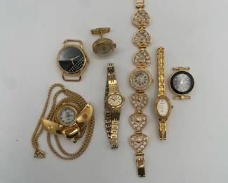 Collezio Ladybug Watch Necklace with Goldtone Watches and Watch Faces