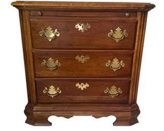 Stanley Furniture American Craftsman Collection Cherry 3Drawer Bachelor Chest