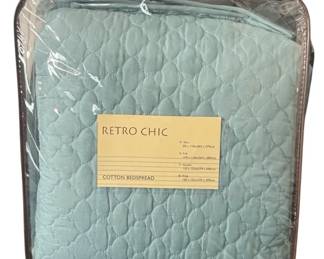 Retro Chic 100 Cotton Quilted King Bedspread AquaLight Blue