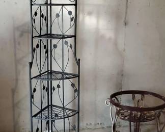 Metal Corner Shelf Table Base