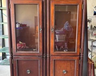 Hamilton Heritage Wood Hutch