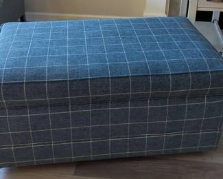 Rolling Storage Ottoman