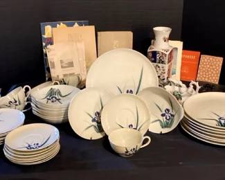 Japanese Gold China Place Settings, Japan, Books,  More