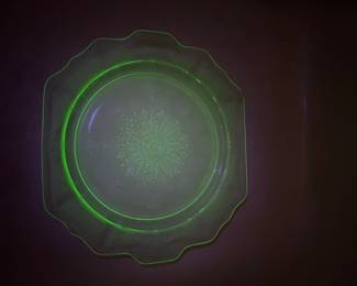 Uranium glass