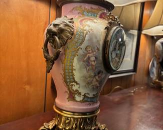 Louis XIV style lamp with clock insert