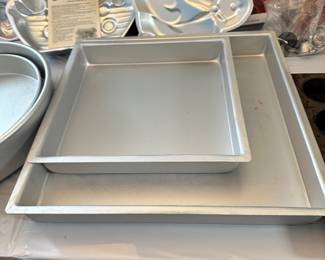 Large square cake pans