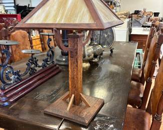 Craftsman style lamp