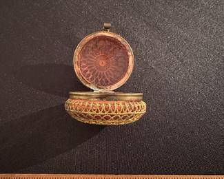 C156 - $60. Victorian Fench Rouge Pot Ormolu (pill box / vanity jar). Amethyst Glass with gold filigree surround.