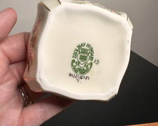 C34 - $15. Lidded Trinket Box by Zsolnay-Hungary. Hand Painted. 3" wide x 2" tall.