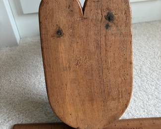C60 - $20. Tribal Hand Carved Wood Couple. Measures 6" W x 10" D x 14.5" Tall. One piece of the pot is detached but can easily be glued back on.