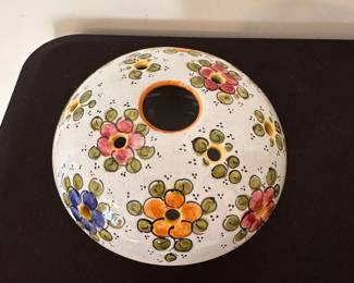 C148 - $20. Deruta Floral Frog Vase. Measures 5.5" x 4" tall.