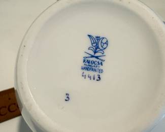 C65 - $25. 2 Kalocsa Vases. Measures 5.25" tall.