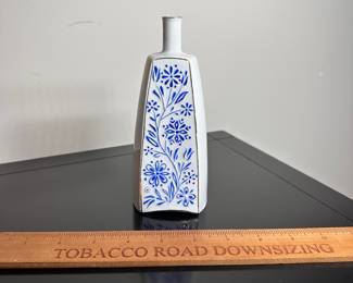C31 - $10. Bottle from Hollohaza. Kezzel Festett #4834. Has a chip at the base.