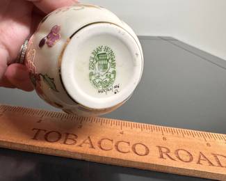 C33 - $10. Small Porcelain Cache Pot Vase from Zsolnay-Hungary. Hand Painted. Measures 2.25" tall.