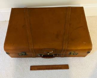 C162 - $75. Set of "Quality Personality Luggage". Both are in good vintage condition.