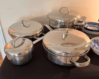C143 - $80. 4 Pots + lids. Epicure Essentials Stainless.